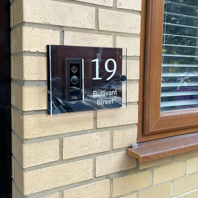 Ring 2 PRO Hard Wired Doorbell house number sign