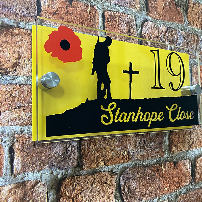 'Lone Soldier' house sign plaque