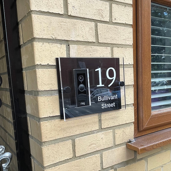 Ring 2 PRO Hard Wired Doorbell house number sign
