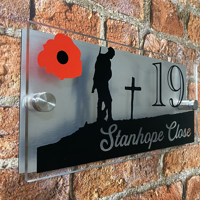 'Lone Soldier' house sign plaque