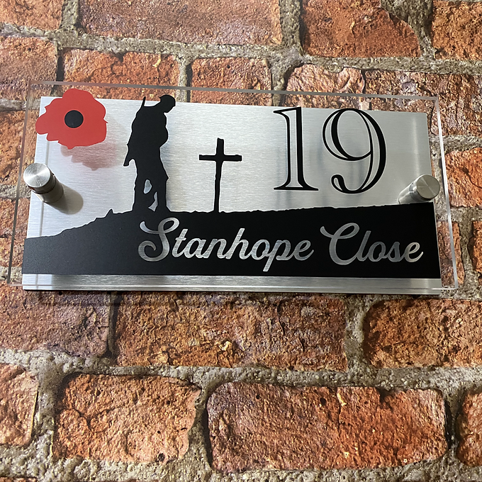 'Lone Soldier' house sign plaque