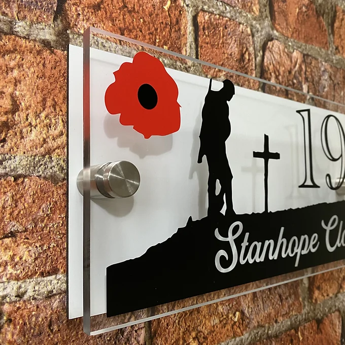 'Lone Soldier' house sign plaque