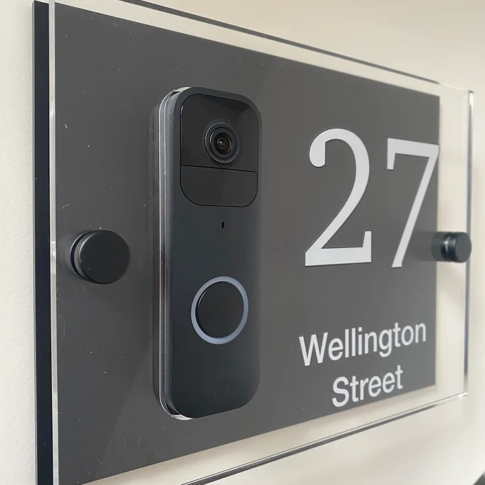 BLINK Doorbell house number sign
