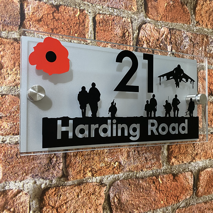 'Heros' house sign